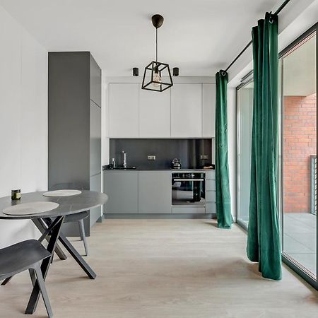Dom & House - Apartments Old Town Scala Гданск Екстериор снимка