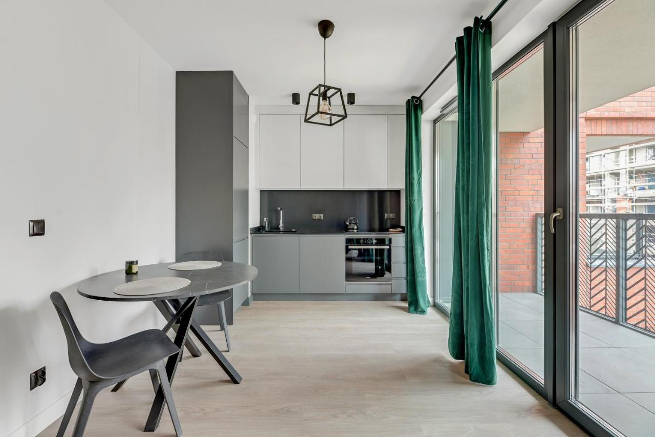 Dom & House - Apartments Old Town Scala Гданск Екстериор снимка